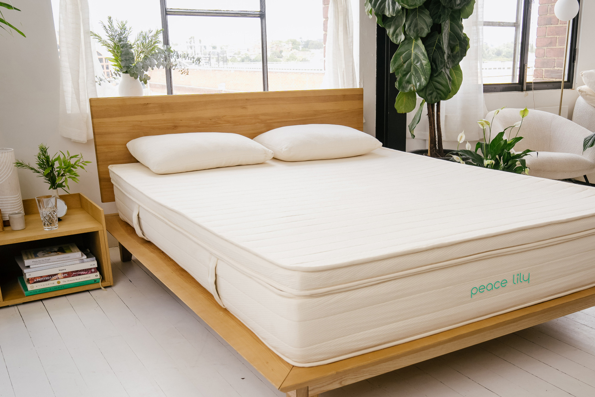 Peace Lily Mattress Topper