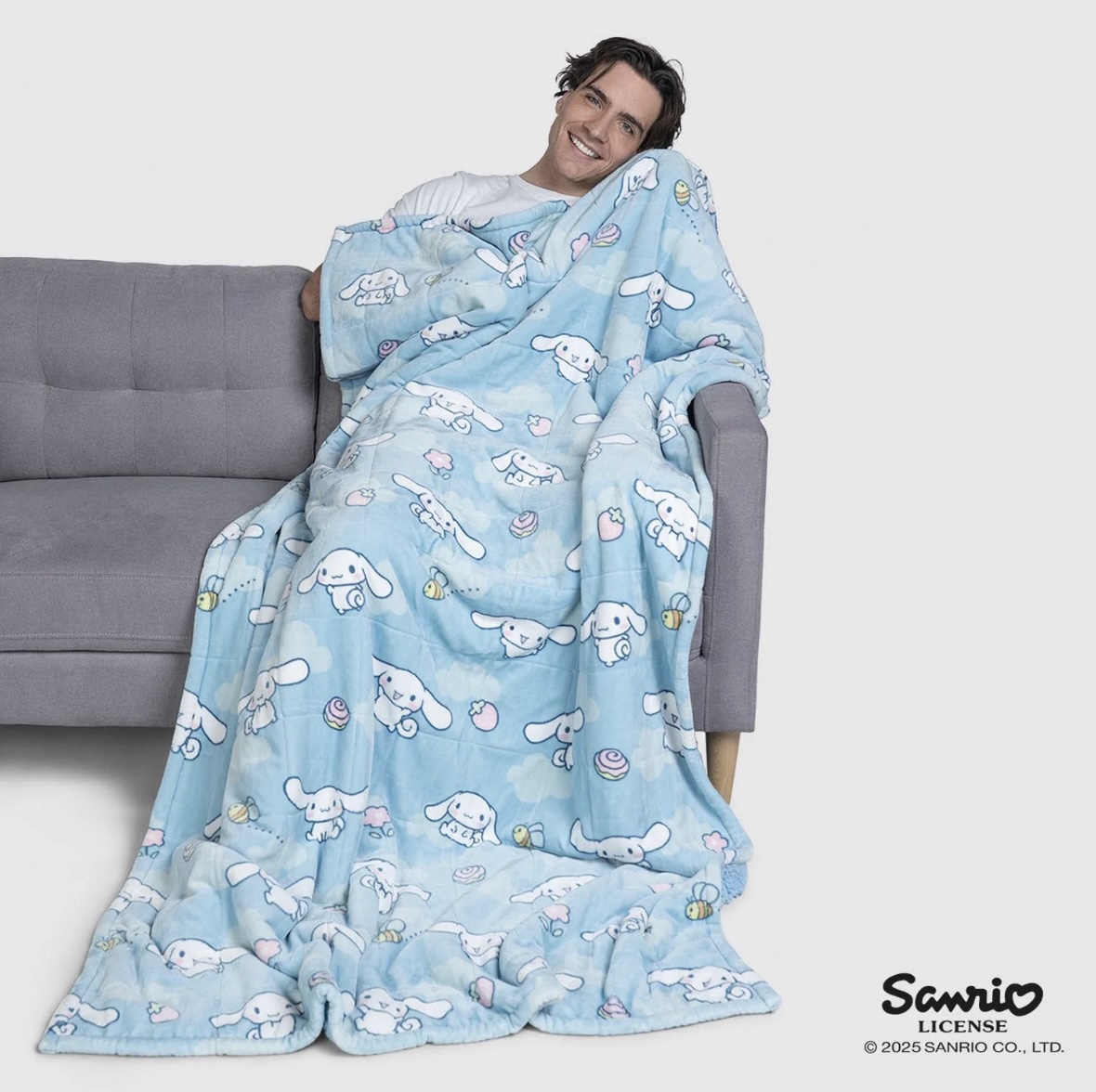 The Oodie Cinnamoroll Sherpa Blanket